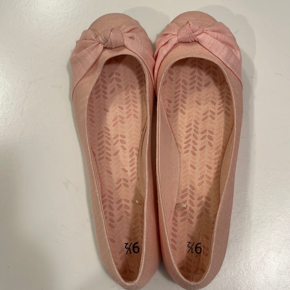 NWOT Time and Tru size 9.5 pink flats